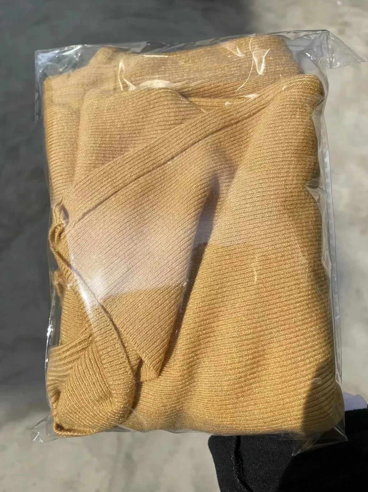 Perkins Slim Lightweight Women's Sweater