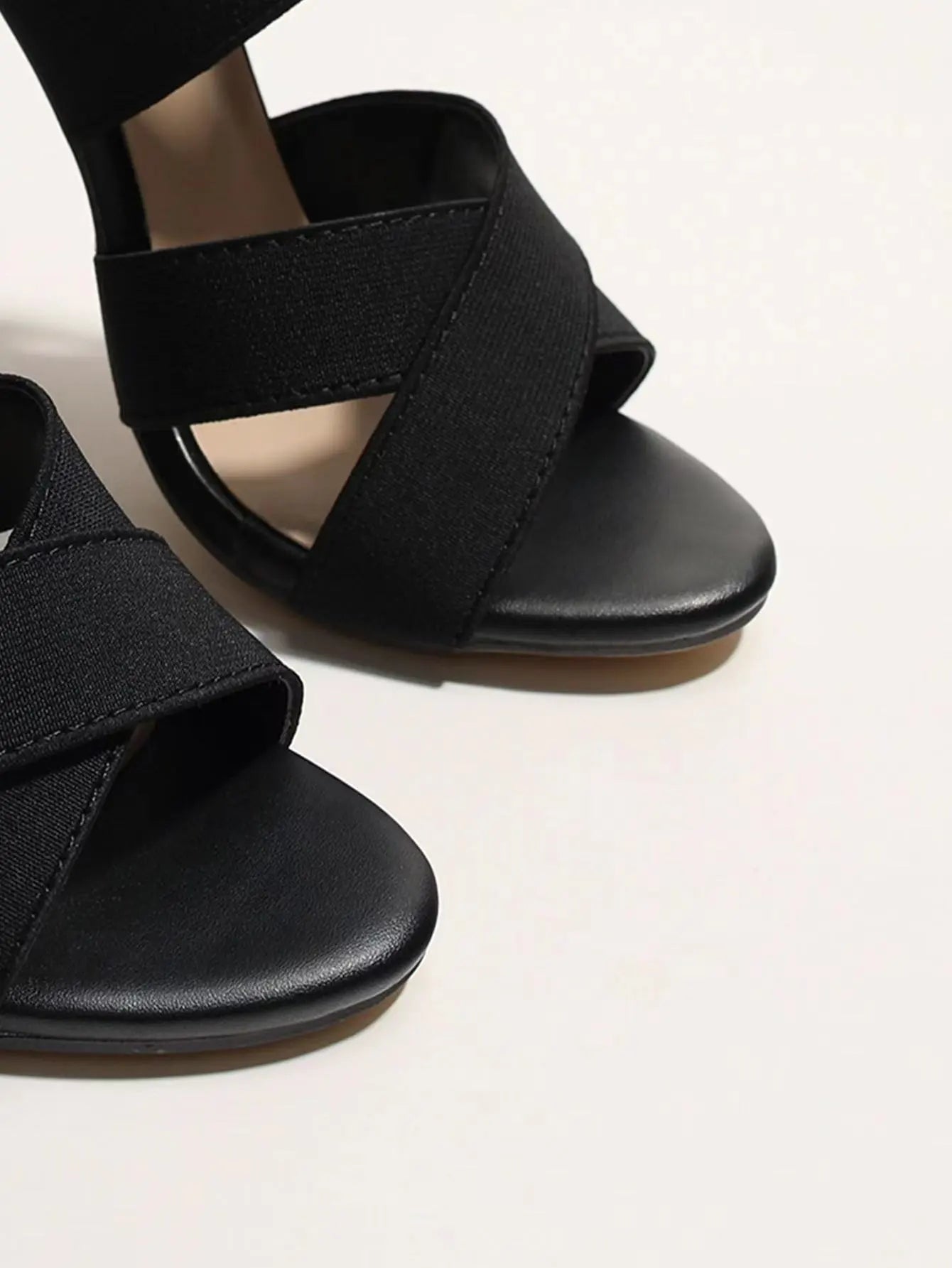 Damenschuhe öffnen Nacht-High-Heels