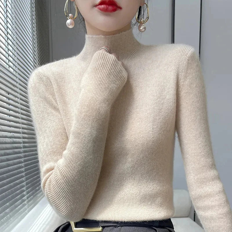 Women's Lightweight Knitted Autumn Sweater